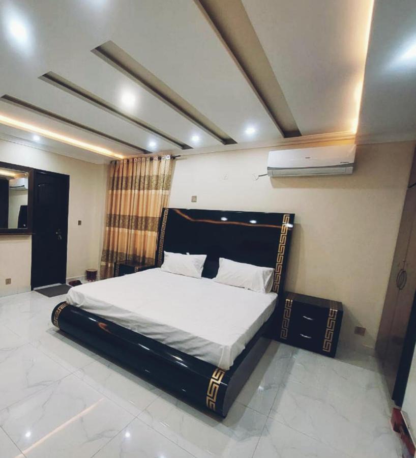 Hotel White Pearl Lahor Kültér fotó
