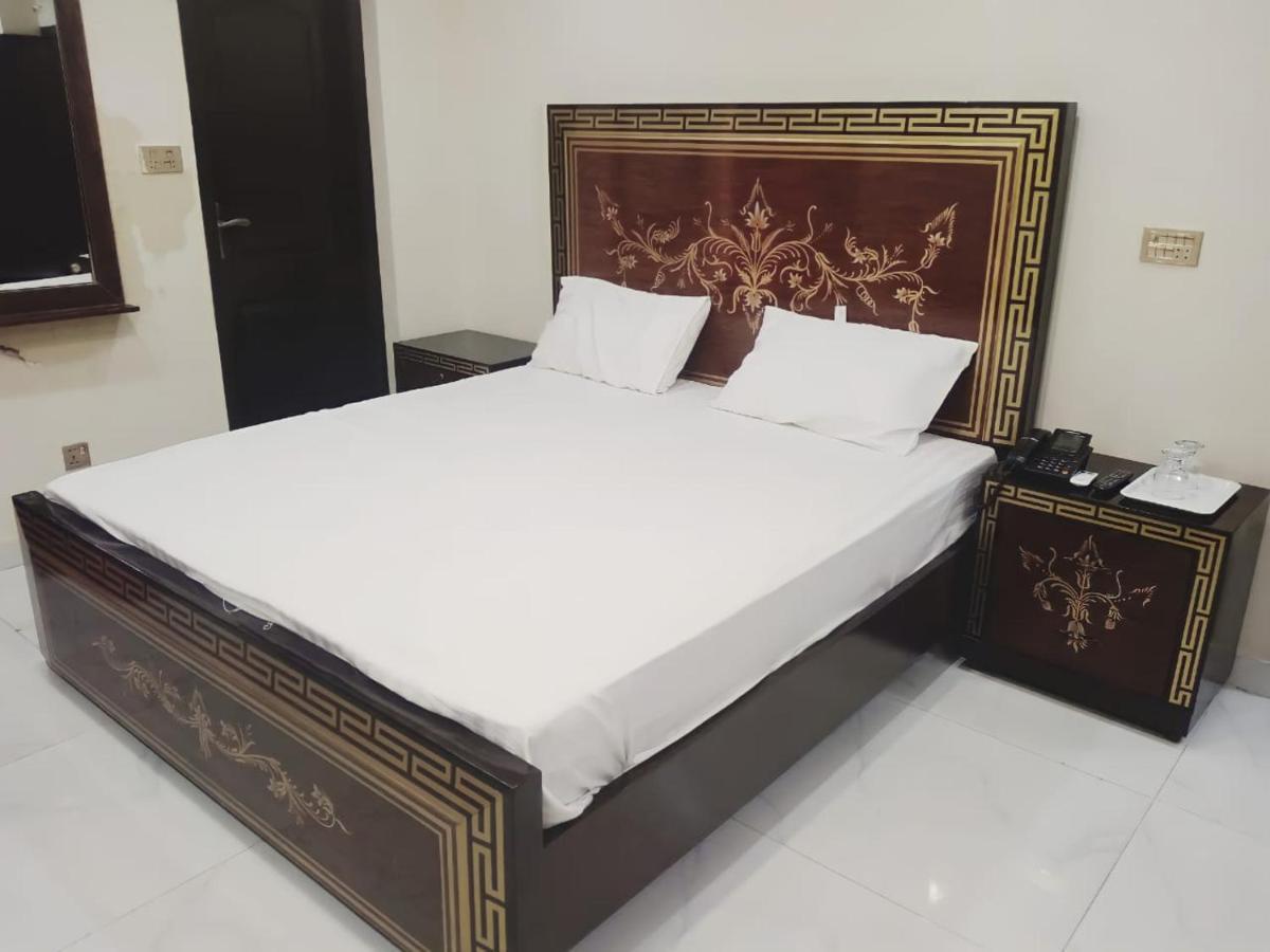 Hotel White Pearl Lahor Kültér fotó