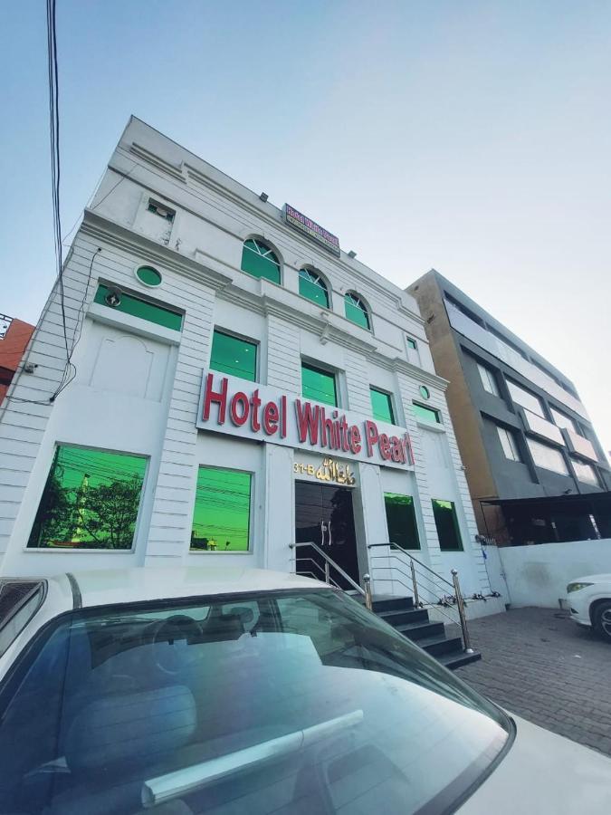Hotel White Pearl Lahor Kültér fotó