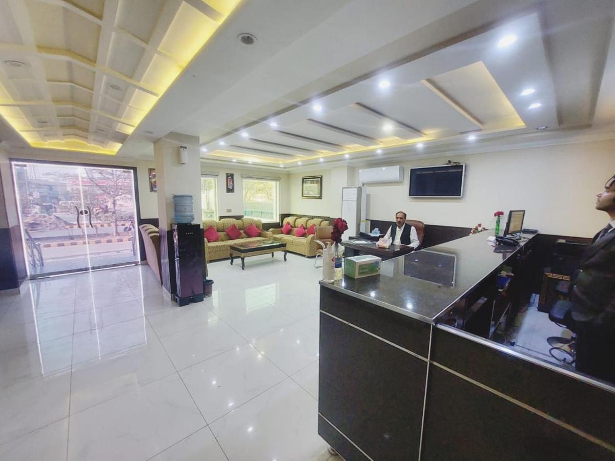 Hotel White Pearl Lahor Kültér fotó