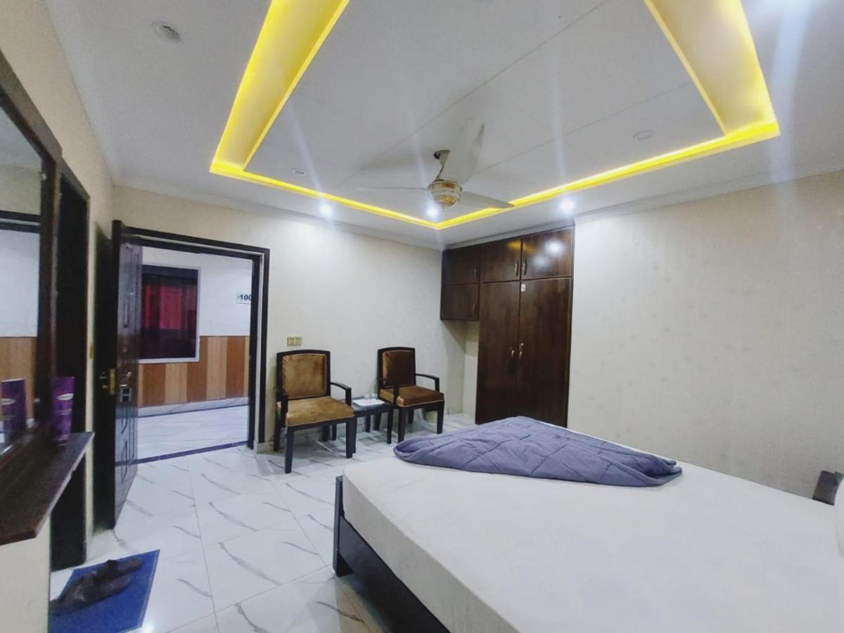 Hotel White Pearl Lahor Kültér fotó